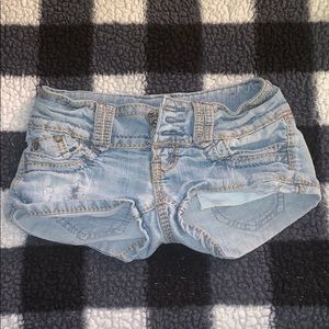 Low Waisted 3 Button Short Shorts